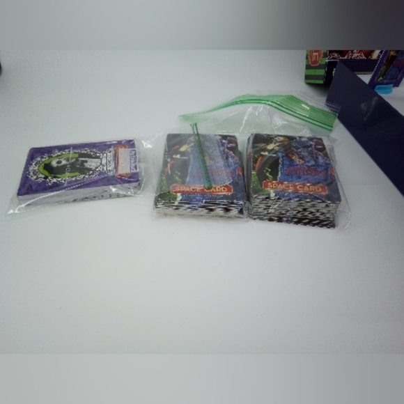 Beetlejuice Card Scramble Board Game 12+ Complete Halloween Theme Party Game - Picture 15 of 16